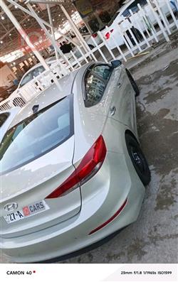 هیوندای ئەلەنترا